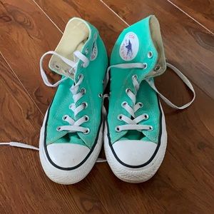 teal converse